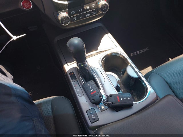 Acura j35z2 2014 5J8TB4H52EL012155 Image 11