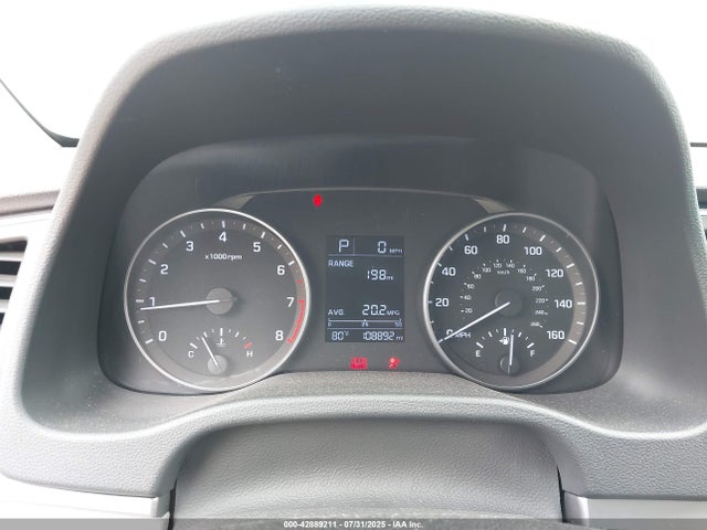 KMHD84LF5HU169982 Hyundai Elantra