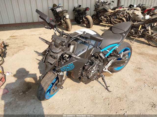 JS1EM11B0R7100825 Suzuki Fra1