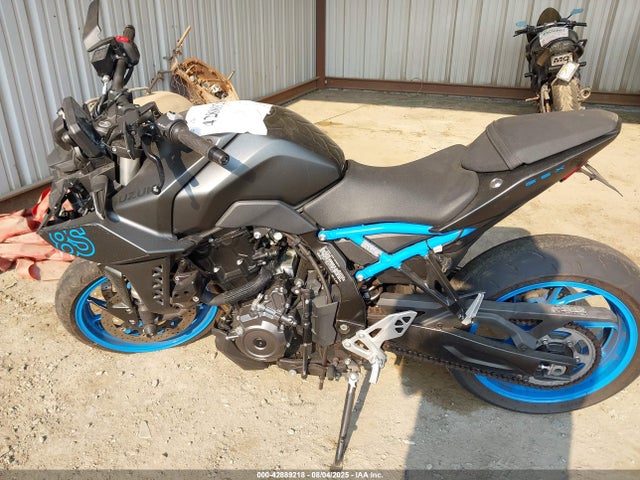 JS1EM11B0R7100825 Suzuki Fra1