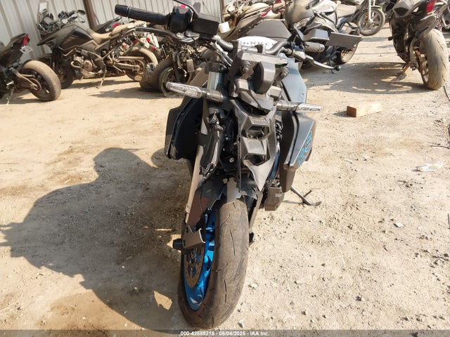 JS1EM11B0R7100825 Suzuki Fra1