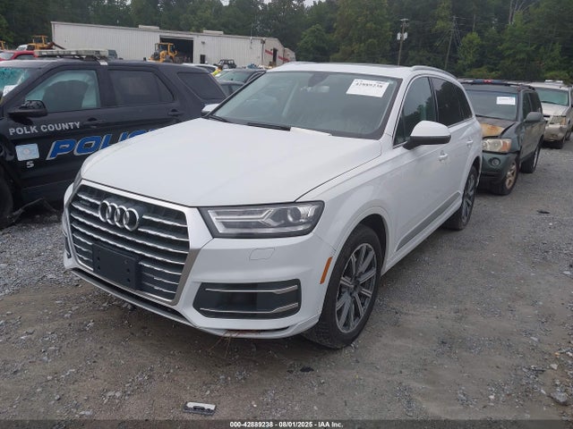 2017 AUDI Q7 WA1LAAF7XHD003362 Photo 1