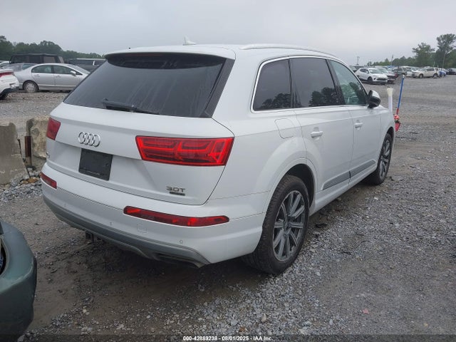 2017 AUDI Q7 WA1LAAF7XHD003362 Photo 3