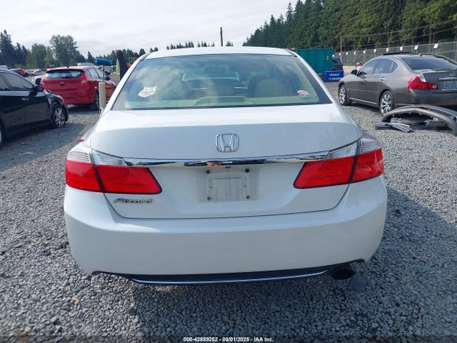 Honda k24w1 2014 1HGCR2F33EA029088 Image 17