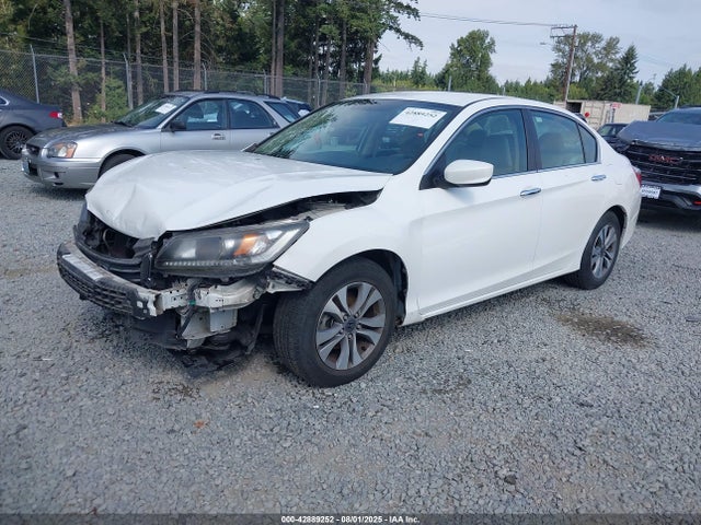 Honda k24w1 2014 1HGCR2F33EA029088 Image 2