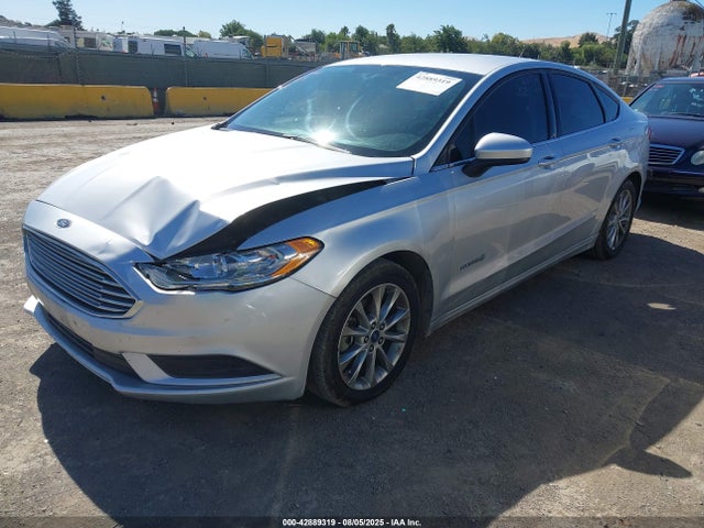 Ford 2.0l 4v atk hev 2017 3FA6P0LU3HR306406 Image 2
