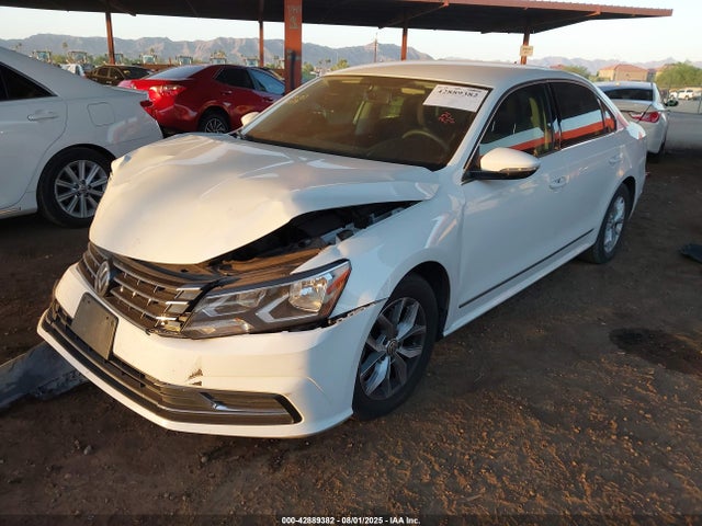 Volkswagen tsi 2017 1VWAT7A33HC019579 Image 2