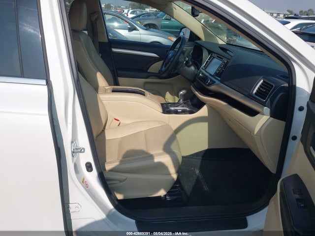 5TDKKRFH4GS165769 Toyota 2gr-fe