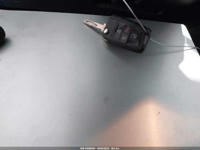 3VWN57BU9MM086845 Volkswagen tsi