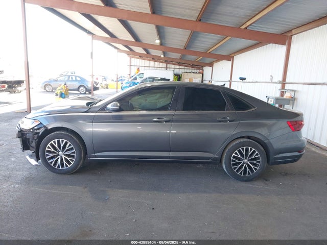 3VWN57BU9MM086845 Volkswagen tsi