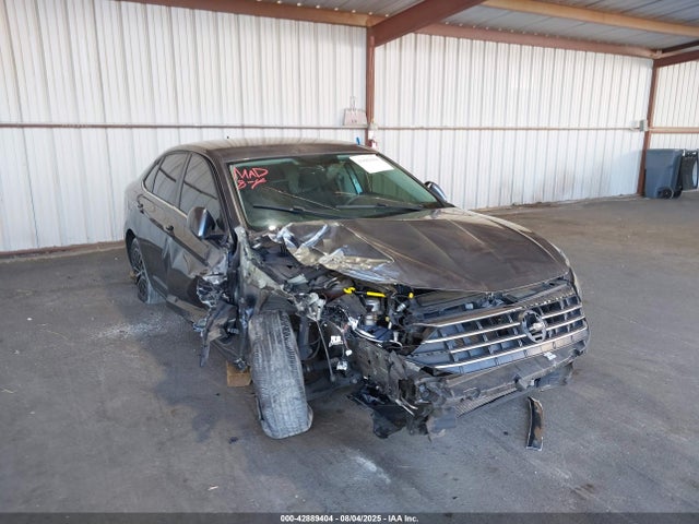 3VWN57BU9MM086845 Volkswagen tsi