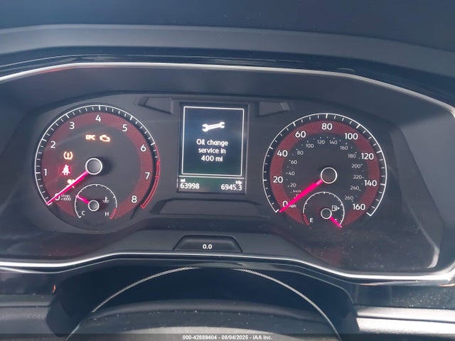 3VWN57BU9MM086845 Volkswagen tsi