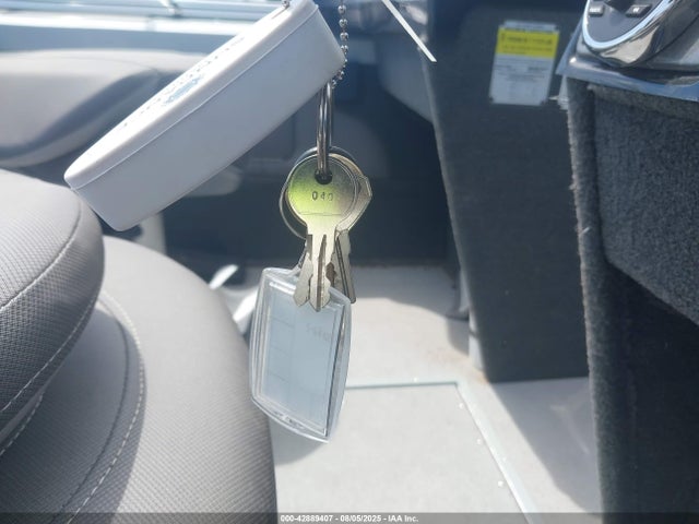 Smoker-craft 18' 2019 SMK64369L819 Image 11