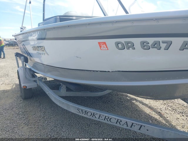 Smoker-craft 18' 2019 SMK64369L819 Image 6