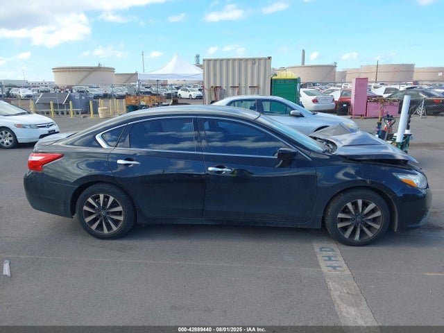 1N4AL3AP5HC276845 Nissan 2017