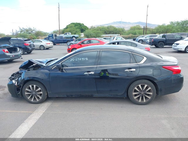 1N4AL3AP5HC276845 Nissan 2017