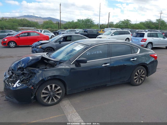 1N4AL3AP5HC276845 Nissan 2017