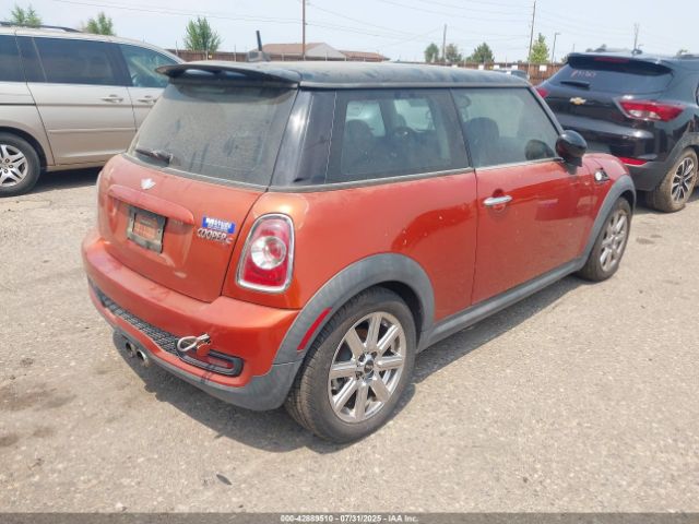 2011 MINI COOPER S WMWSV3C53BTY13818 Photo 3