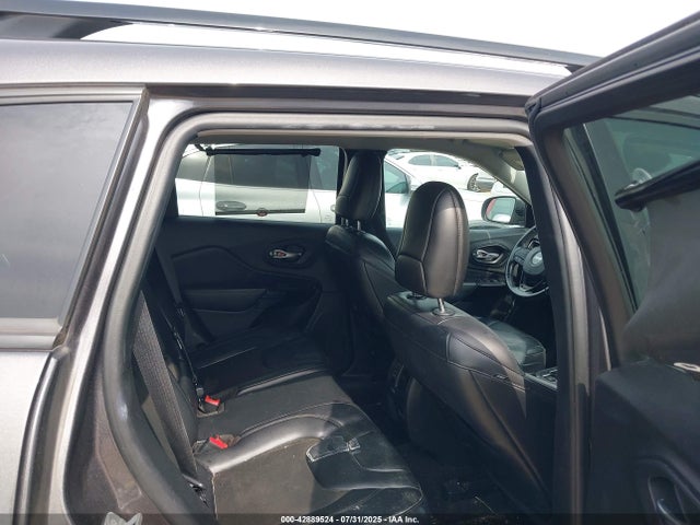 Jeep 2021 2021 1C4PJLLB2MD192045 Image 8