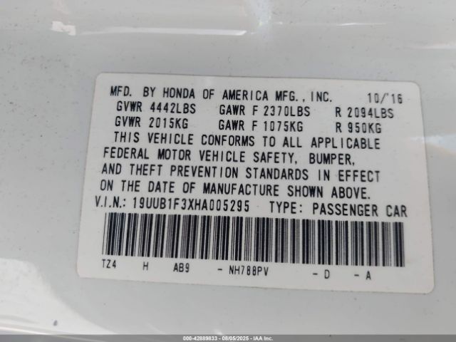 2017 ACURA TLX 19UUB1F3XHA005295 Photo 8