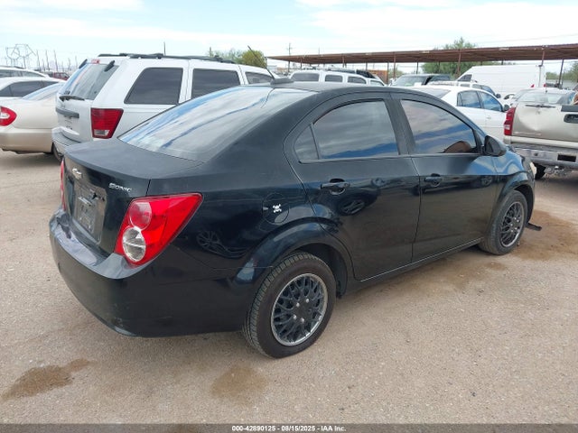 1G1JA5SH3G4140928 Chevrolet luw - e85 max