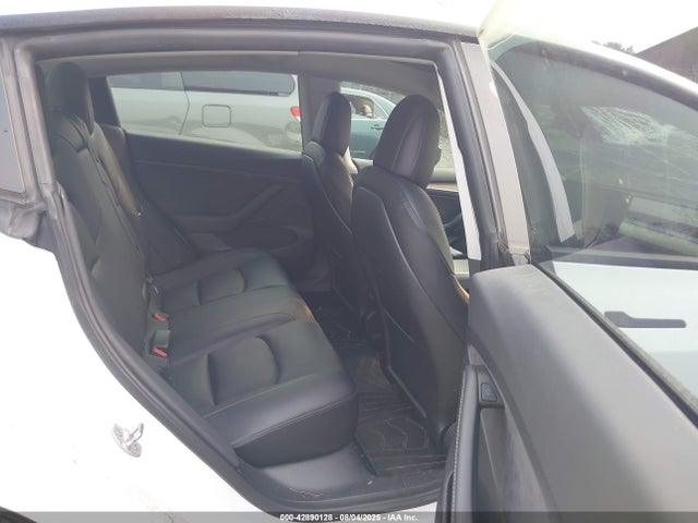 Tesla 2021 2021 5YJ3E1EA4MF042717 Image 8
