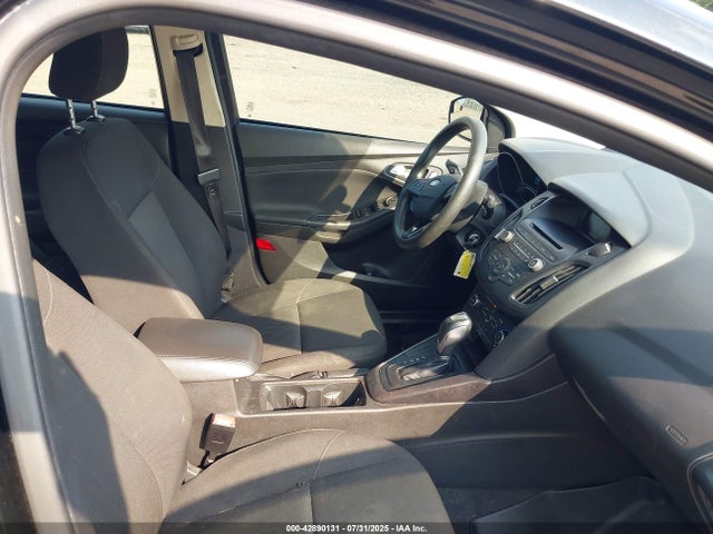 Ford 2015 2015 1FADP3F27FL381365 Image 5