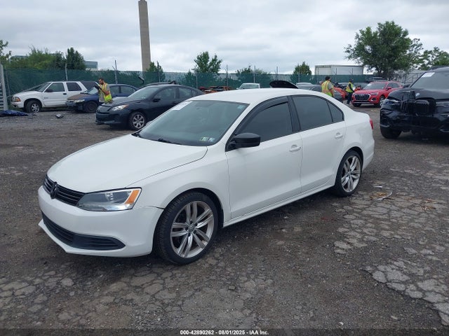 Volkswagen 2014 2014 3VW2K7AJ4EM350607 Image 2