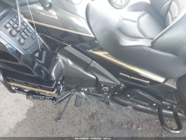 2016 HONDA GL1800 JH2SC68G0GK400912 Photo 8