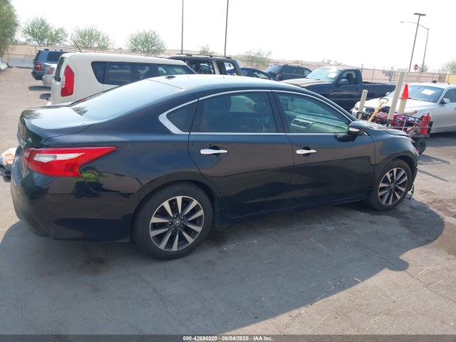 Nissan Altima 2017 1N4AL3AP9HC217670 Image 13