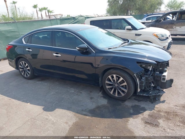 Nissan Altima 2017 1N4AL3AP9HC217670 Image 17