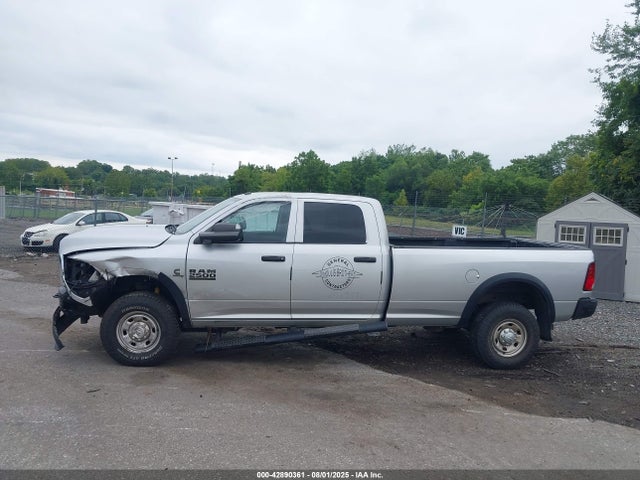 3C6UR5HL3EG204711 RAM 2014