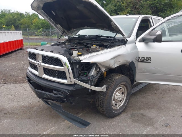 3C6UR5HL3EG204711 RAM 2014