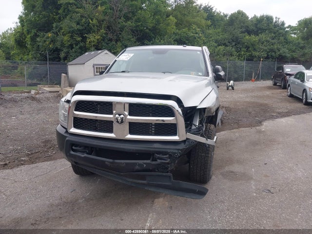 3C6UR5HL3EG204711 RAM 2014