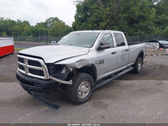 3C6UR5HL3EG204711 RAM 2014