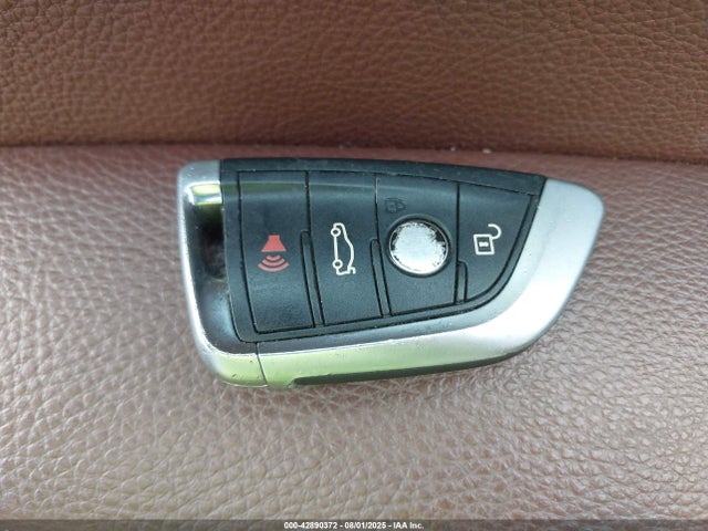 5UXKR0C5XF0P14151 BMW X5