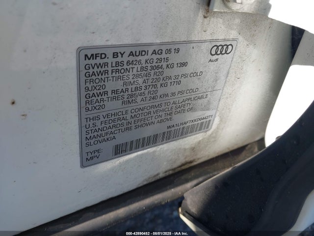 2019 AUDI Q7 WA1LHAF7XKD044271 Photo 8
