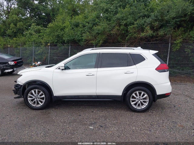 5N1AT2MV4HC821931 Nissan 2017