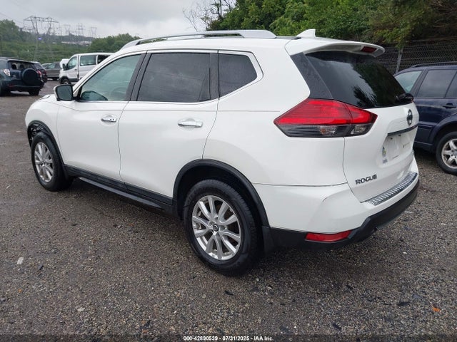 5N1AT2MV4HC821931 Nissan 2017