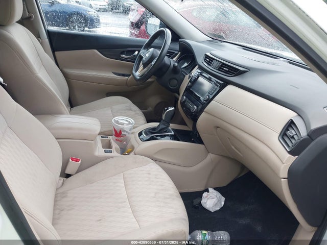 5N1AT2MV4HC821931 Nissan 2017