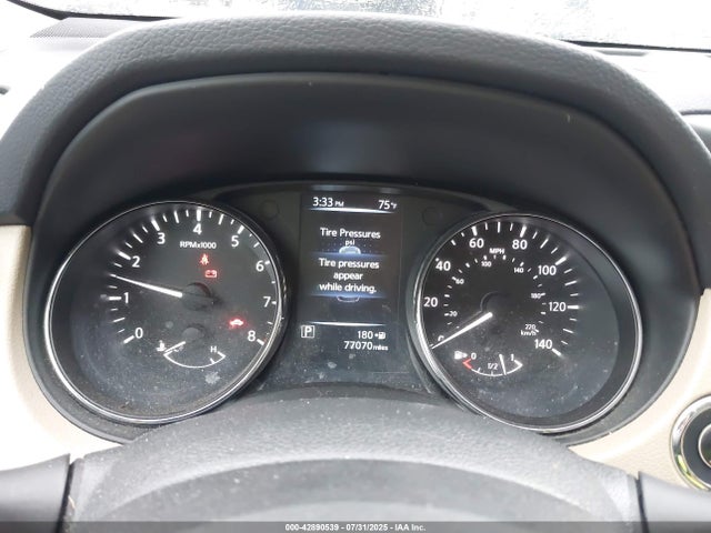 5N1AT2MV4HC821931 Nissan 2017