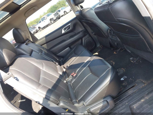 Nissan 2015 2015 5N1AR2MM3FC650804 Image 8