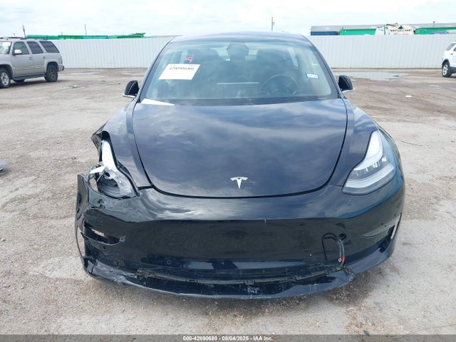 Tesla 2018 2018 5YJ3E1EB8JF084649 Image 13