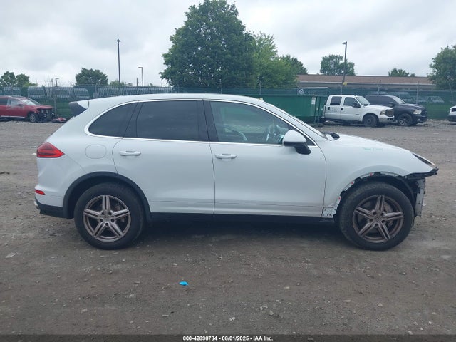 Porsche Cayenne 2015 WP1AB2A28FLA57059 Image 12