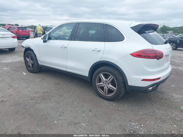 Porsche Cayenne 2015 WP1AB2A28FLA57059 Image 3