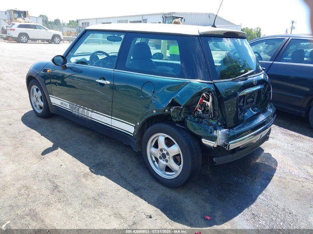 2004 MINI COOPER WMWRC33434TJ58638 Photo 2