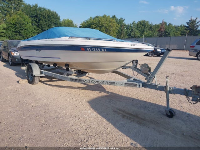 1993 Sea Ray 180 Bow Rider(**) Bow Rider Se მანქანა იყიდება აუქციონზე, vin: SERV3643A393, აუქციონის ნომერი: 42890836