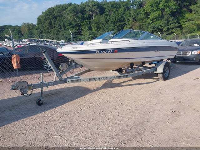 1993 Sea Ray 180 Bow Rider(**) Bow Rider Se მანქანა იყიდება აუქციონზე, vin: SERV3643A393, აუქციონის ნომერი: 42890836