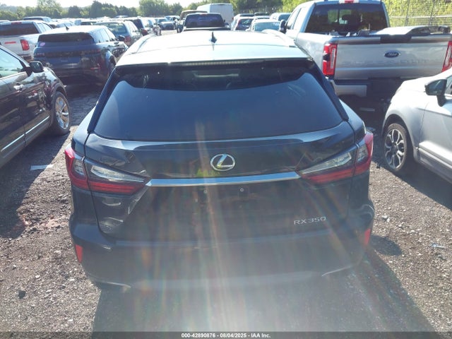 Lexus 2016 2016 2T2ZZMCA9GC024852 Image 16