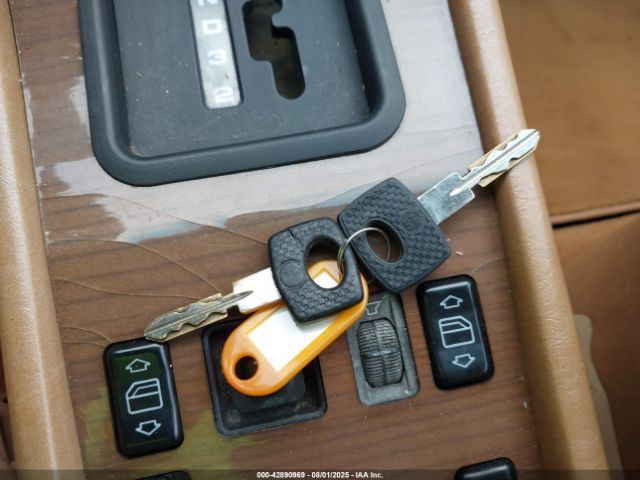 1989 MERCEDES-BENZ 260 WDBEA26D1KA822228 Photo 10